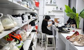 Sepatu Suede Terawat